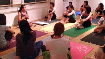 【東京都】 ケン先生のハタヨガ特別クラス開講!! 実践を通してヨガの練習を深めよう!! 講師:ケンハラクマ